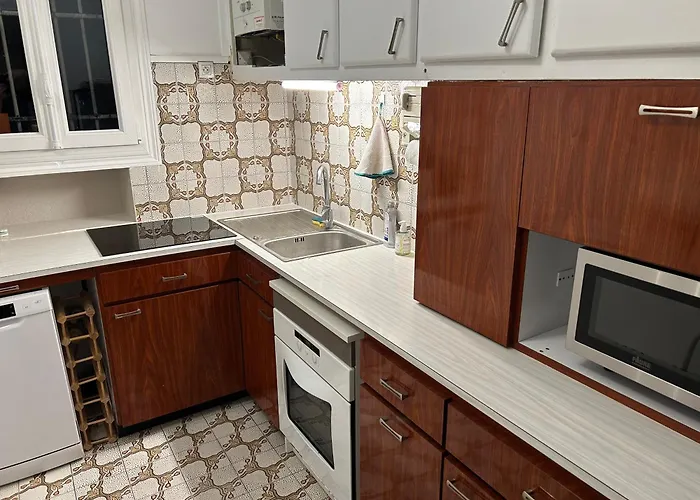 Full Center - Centre Quartier Saint Martin